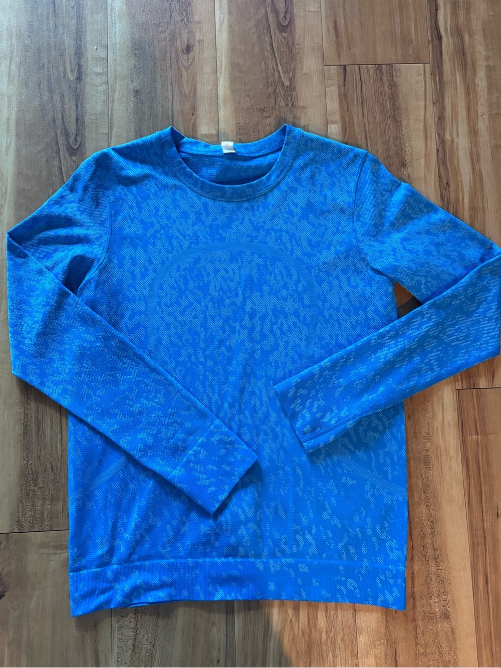 Lululemon Swiftly Tech Long Sleeve